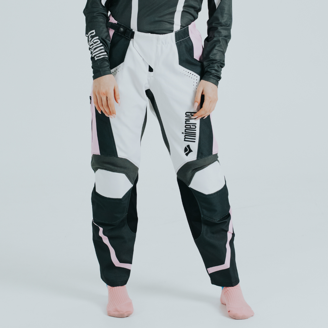 MINERVA PANTS 01