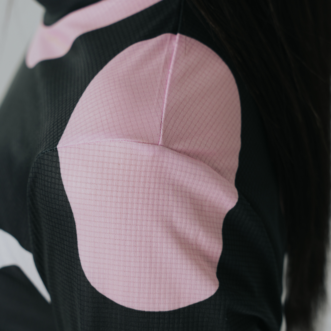 MINERVA LONGSLEEVE 01